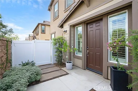 40596 Birchfield Drive listing photo