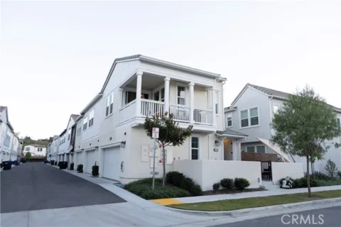 4078 Summer Way listing photo