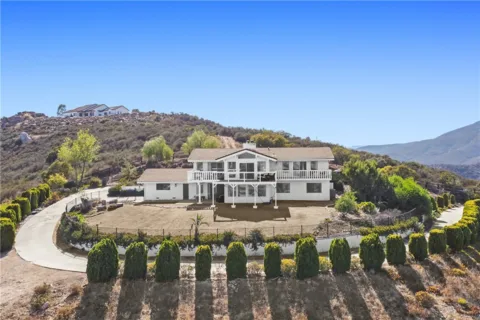 39158 Vista Del Bosque photo 1