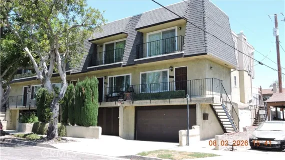 1140 N Lamer listing photo
