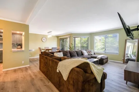 1650 8th Avenue #213 listing photo