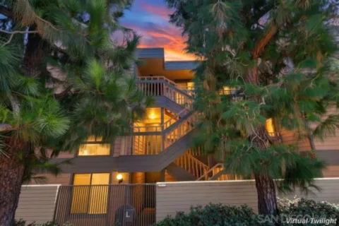 2942 Lawrence Street listing photo