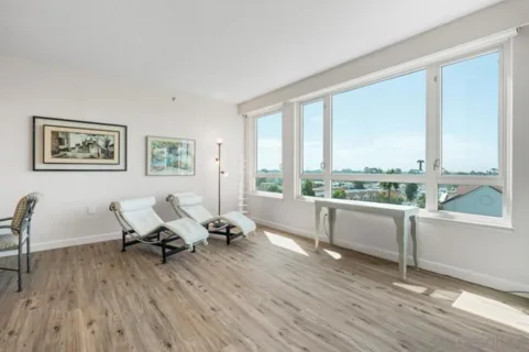 3890 Nobel #707-708 listing photo