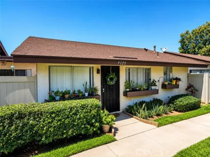 9125 Admiralty Avenue listing photo