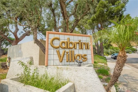 9759 Via Roma listing photo
