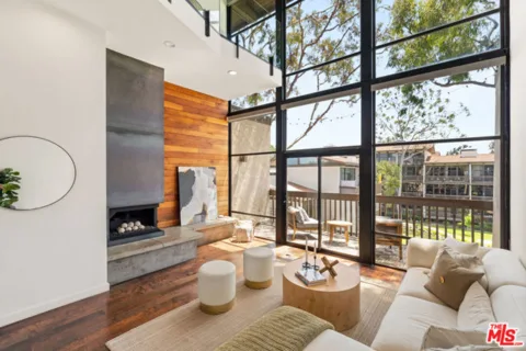 5308 Marina Pacifica Drive South listing photo