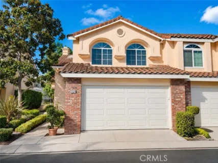 24364 Hilton Way listing photo