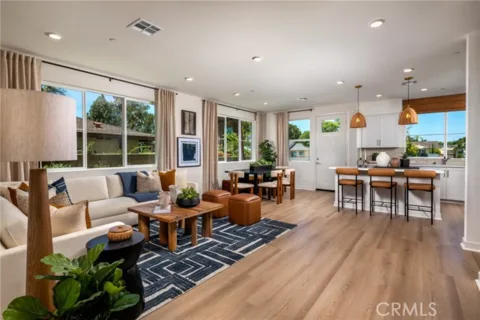 244 W Citrus Row listing photo