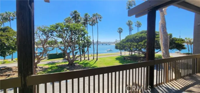 5216 S Marina Pacifica listing photo