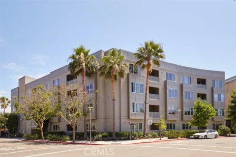 21 Gramercy #416 listing photo