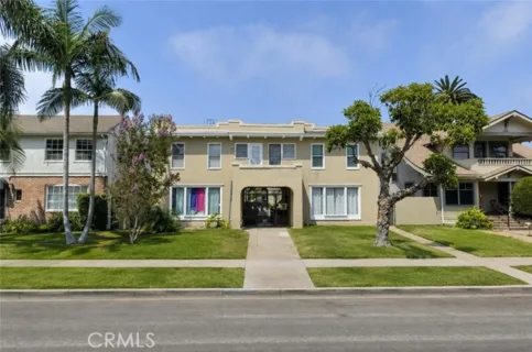 2225 E 2nd #5 listing photo