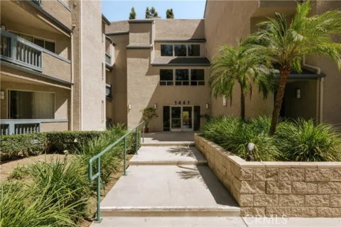 1441 Brett #148 listing photo