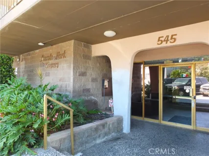 545 Chestnut Avenue #203 listing photo