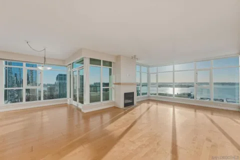 1199 Pacific Hwy #2206 listing photo