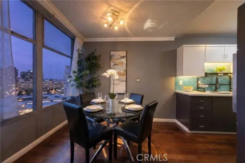 100 Atlantic Unit #902 listing photo