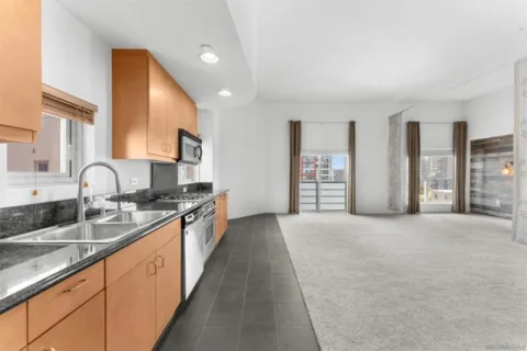 550 15th Street #801 listing photo