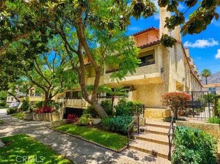 543 W Stocker Street #5 listing photo