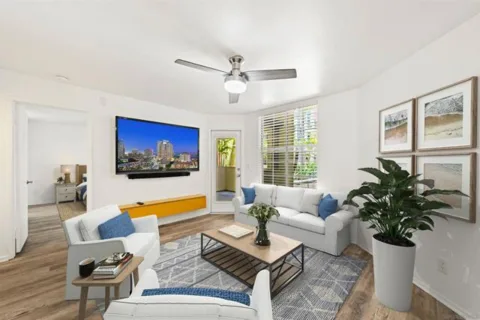 1270 Cleveland #M111 listing photo