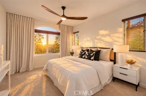 42 Paseo Viento listing photo