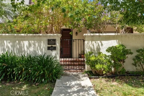 6227 Randi listing photo