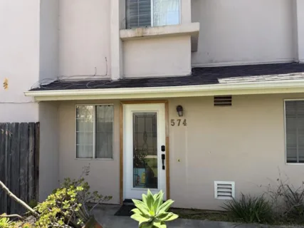 574 Hart Drive listing photo