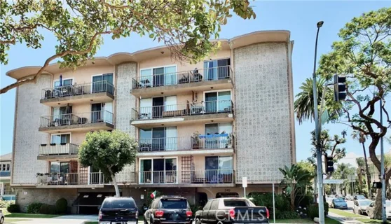 545 Chestnut Avenue #203 listing photo