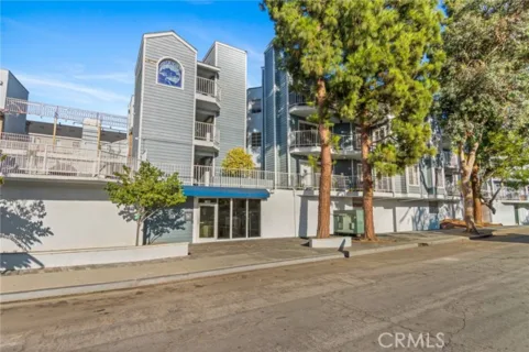 1100 Euclid #113 listing photo
