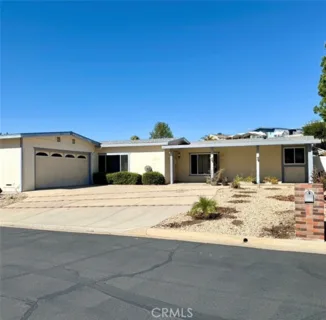 38534 Via Amarilla listing photo