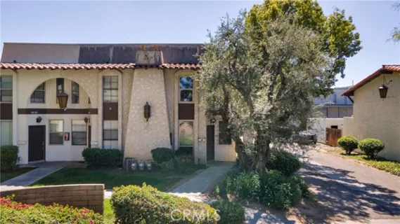 1414 Everton listing photo