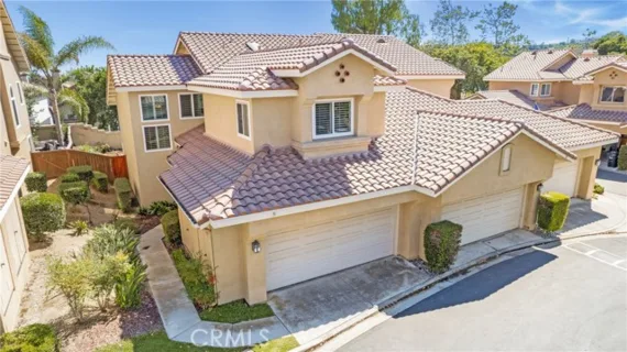 6 Colibri listing photo