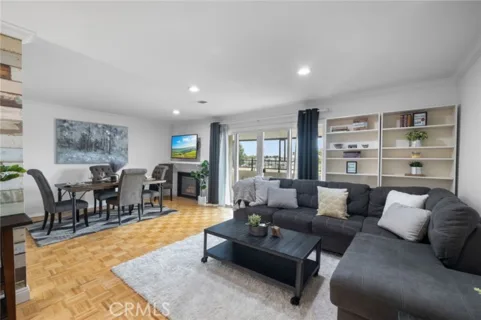 1117 Rosecrans Avenue #15A listing photo