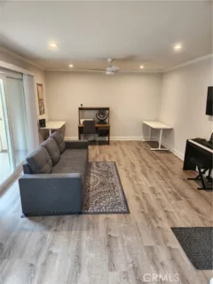 8515 Villa La Jolla Drive #F listing photo