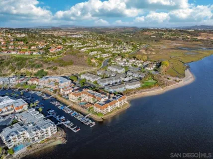4747 Marina #22 listing photo