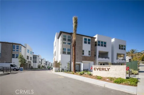 2739 Everly Drive listing photo