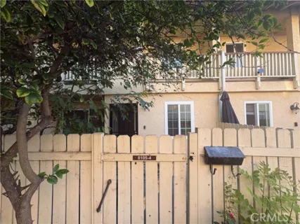 8105 Canby #4 listing photo