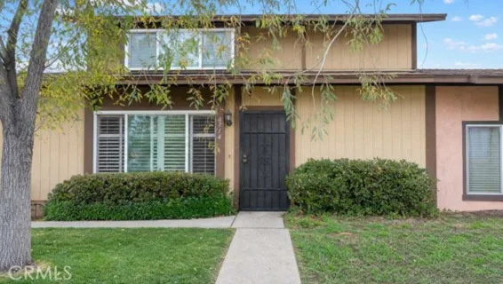 8714 Willis listing photo