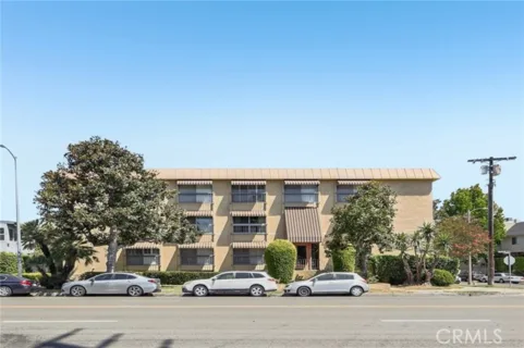 11507 Moorpark Street ##305 listing photo