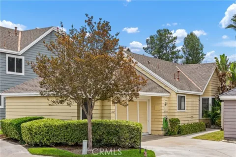 21605 Fernbrook listing photo