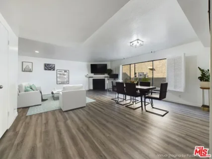 4551 Kester Avenue #1 listing photo