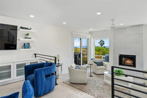 132 Avenida Presidio listing photo