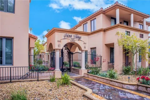 66 N Allen Avenue #3 listing photo