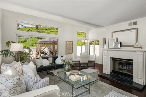 21132 Calle De Paseo listing photo