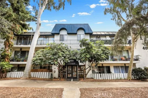 400 S La Fayette Park #213 listing photo