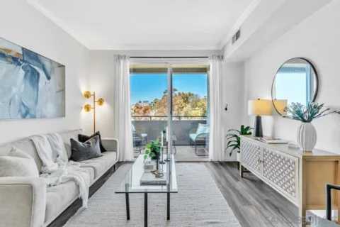 1643 6th Avenue #415 listing photo