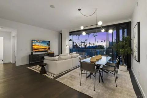 2604 5th Avenue #406 listing photo