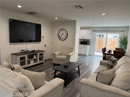 17111 Roscoe Boulevard #15 listing photo