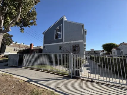 312 E Plymouth Street #4 listing photo