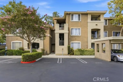 22681 Oakgrove #426 listing photo