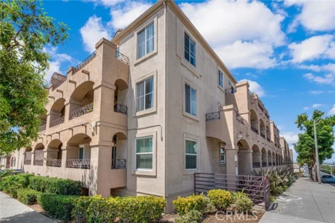 1775 Ohio Avenue #310 listing photo