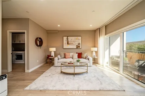 349 S Cypress Street listing photo